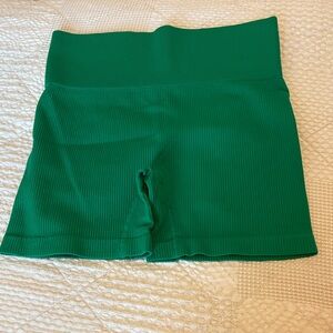 Colsie Women's Green Ribbed Bike Shorts